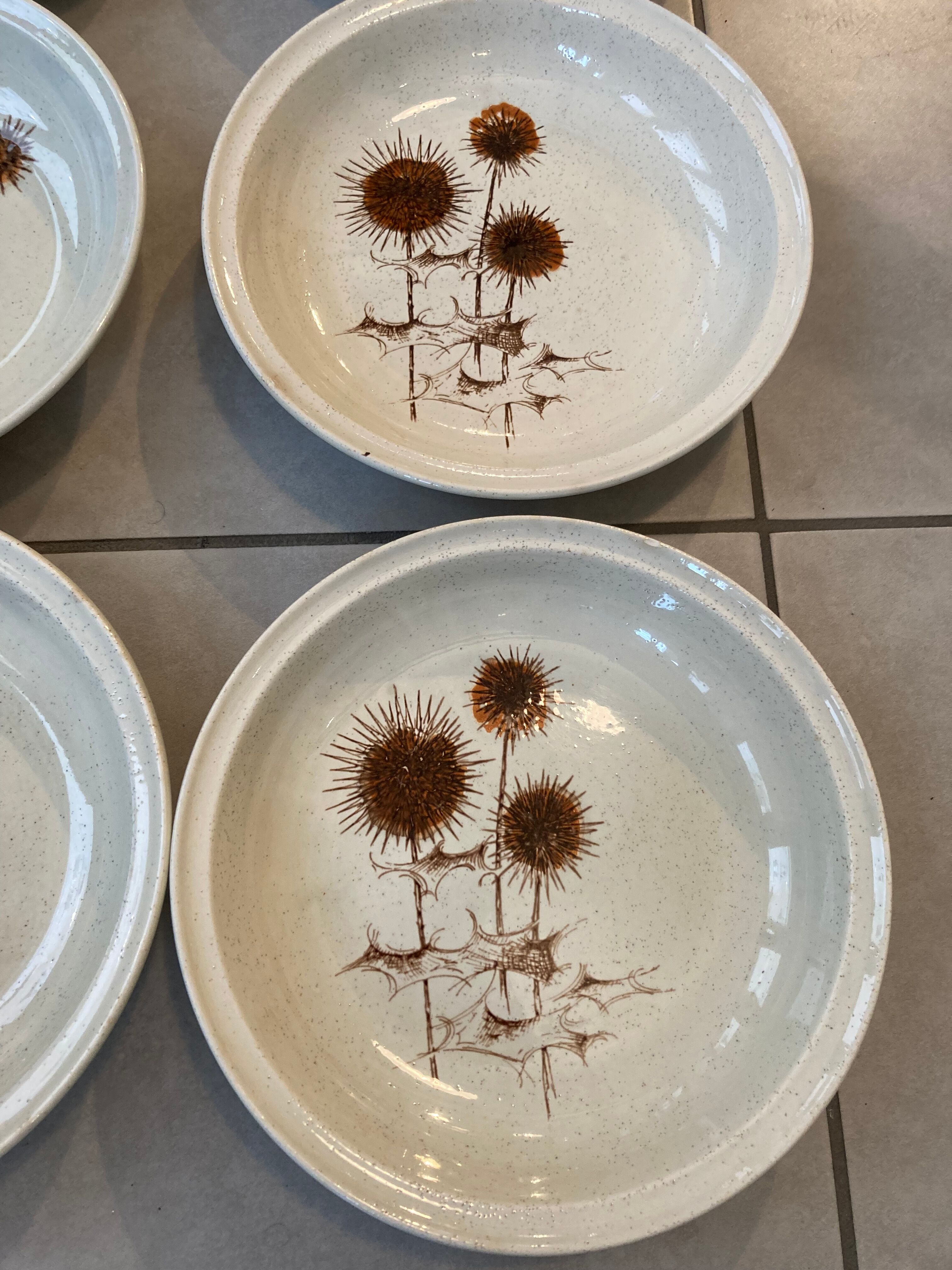 Set of 6 Sarreguemines Chardon bowl-shaped plates