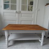 Coffee table with pearl gray patinated base, belt and shelf, wooden top.