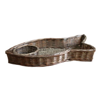 Fish wicker pan