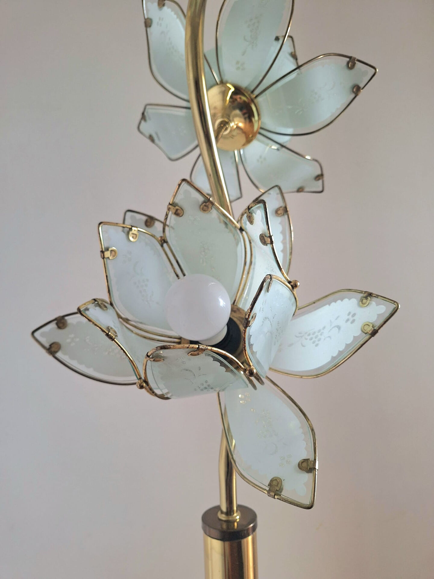 Vintage gold lotus flower floor lamp, Italian design light fixture with 3 lights.