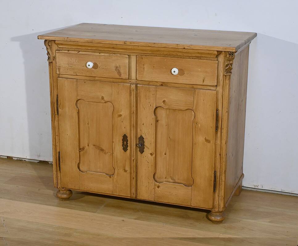 Pine Sideboard – Early 20th Century