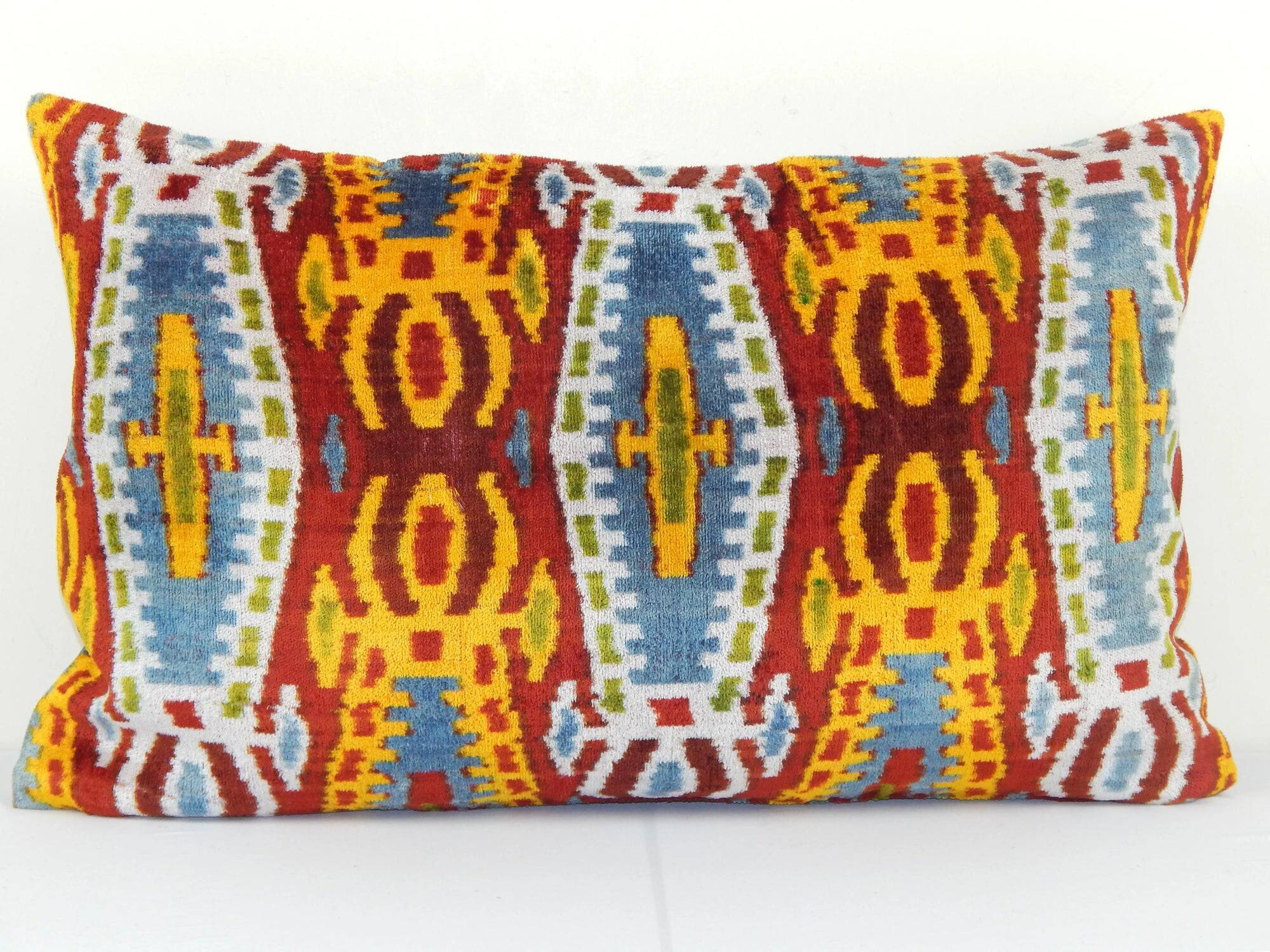 Vintage ikat cushion cover 61x41 cm