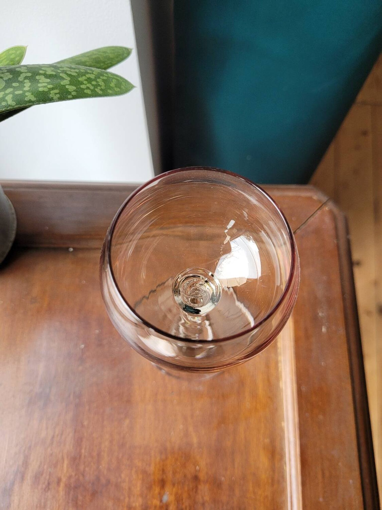 Verre à pied torsadé en cristal
