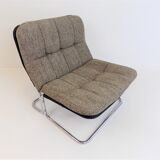 DUX International lounge chair pair