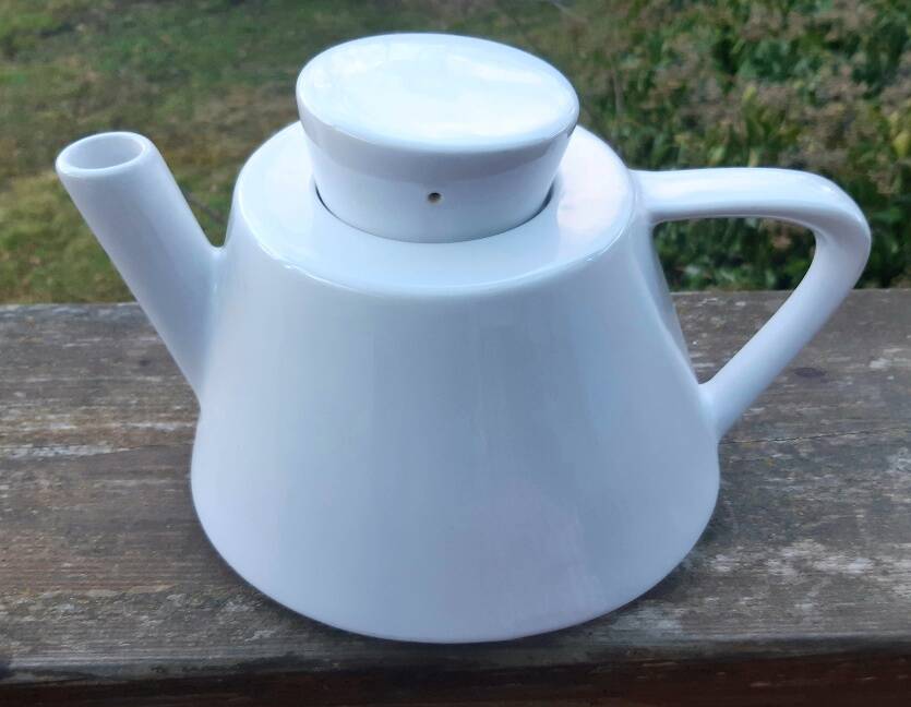 Vintage Ikea Varme teapot