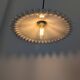 Suspension vintage en opaline blanche dentelée