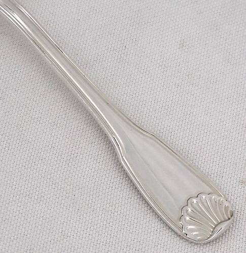 Ercuis Coquille 12 dessert spoons, silver-plated, 16.5 cm, excellent condition.