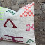 Handmade Berber wool cushion: Moroccan Kilim cushion (45x45cm)