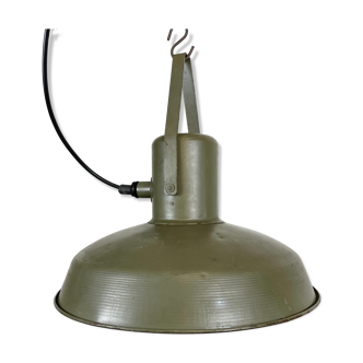 Vintage green army pendant lamp, 1960s