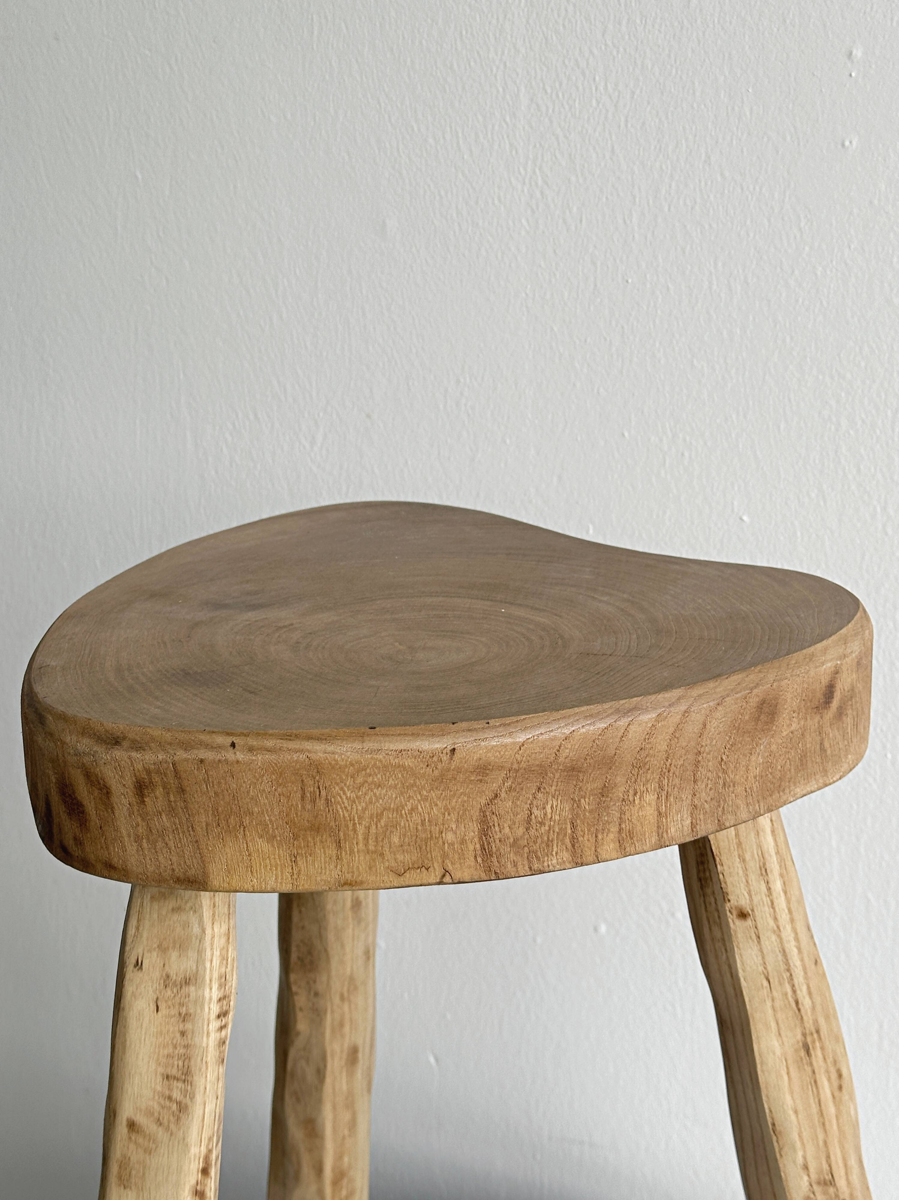 Tripod stool in light solid wood
