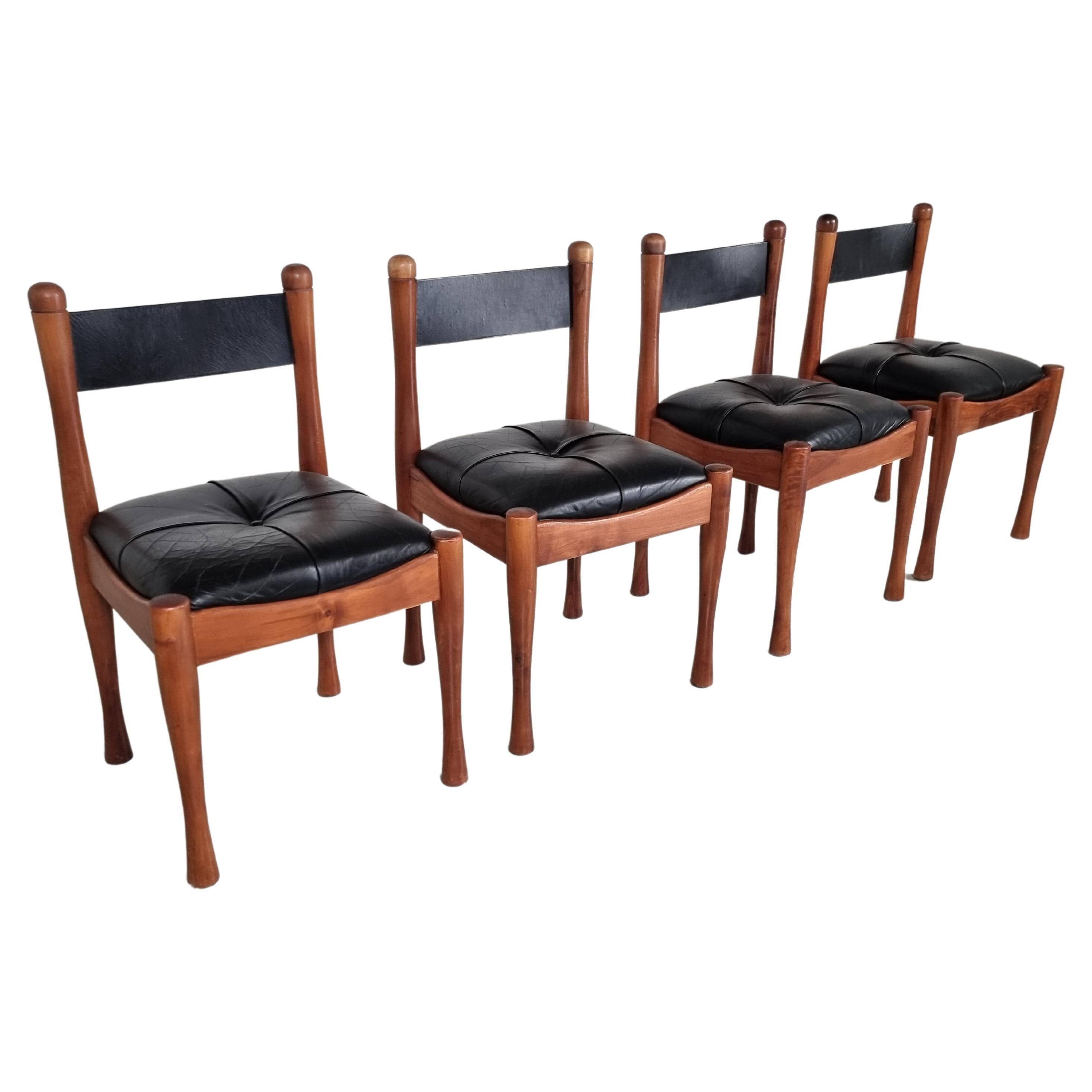 Set of 4 dining chairs by Silvio Coppola for Bernini, 1960s.