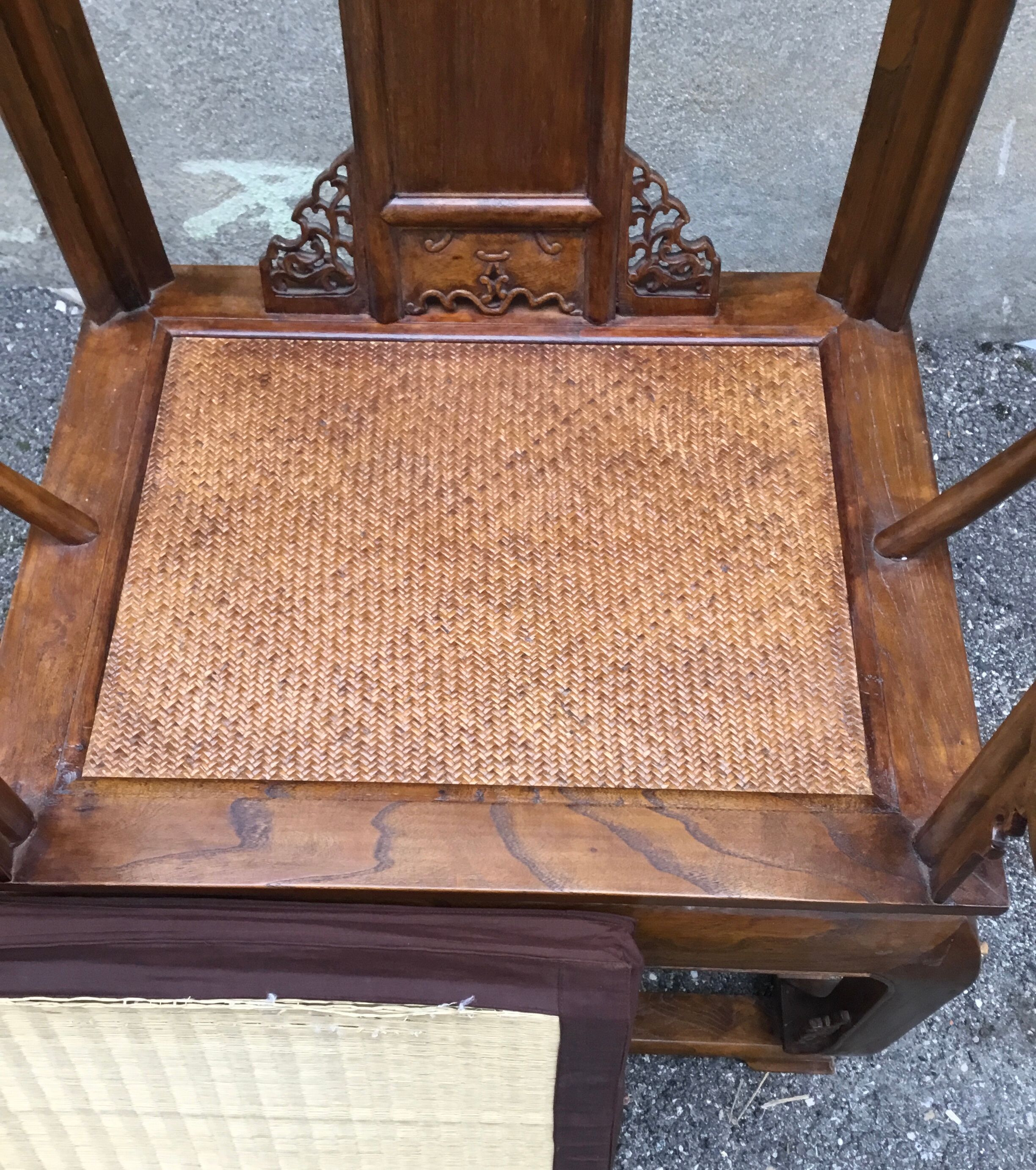 Chinese horseshoe armchair