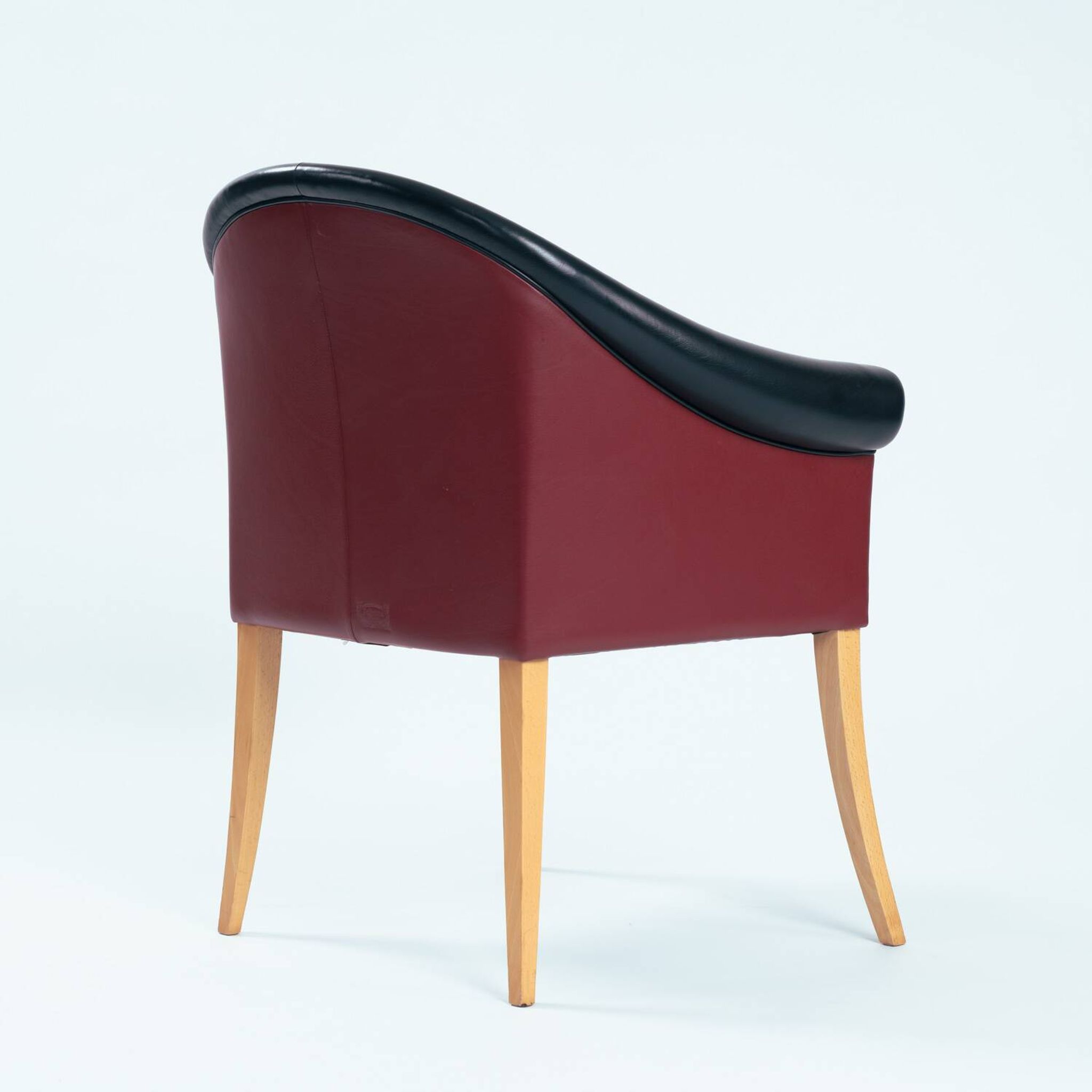 Fauteuils Sinan en cuir et en bois de hêtre