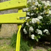 Deux chaises de jardin anciennes pliantes