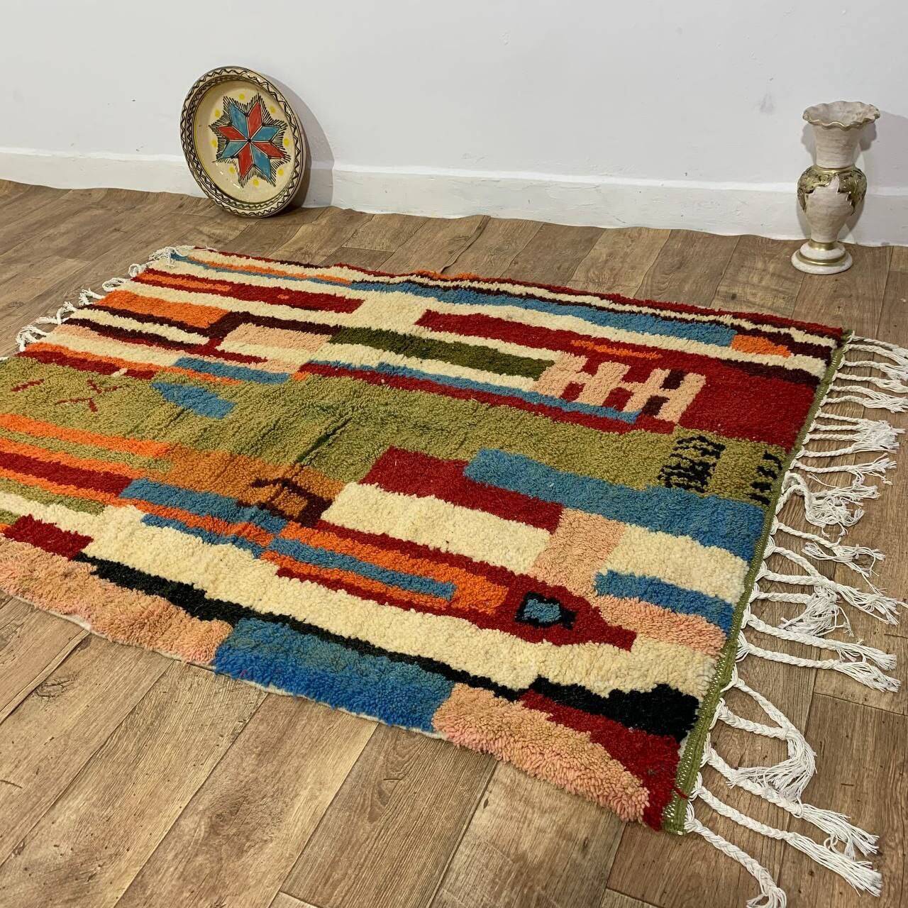 Handmade moroccan berber rug 170 x 120 cm