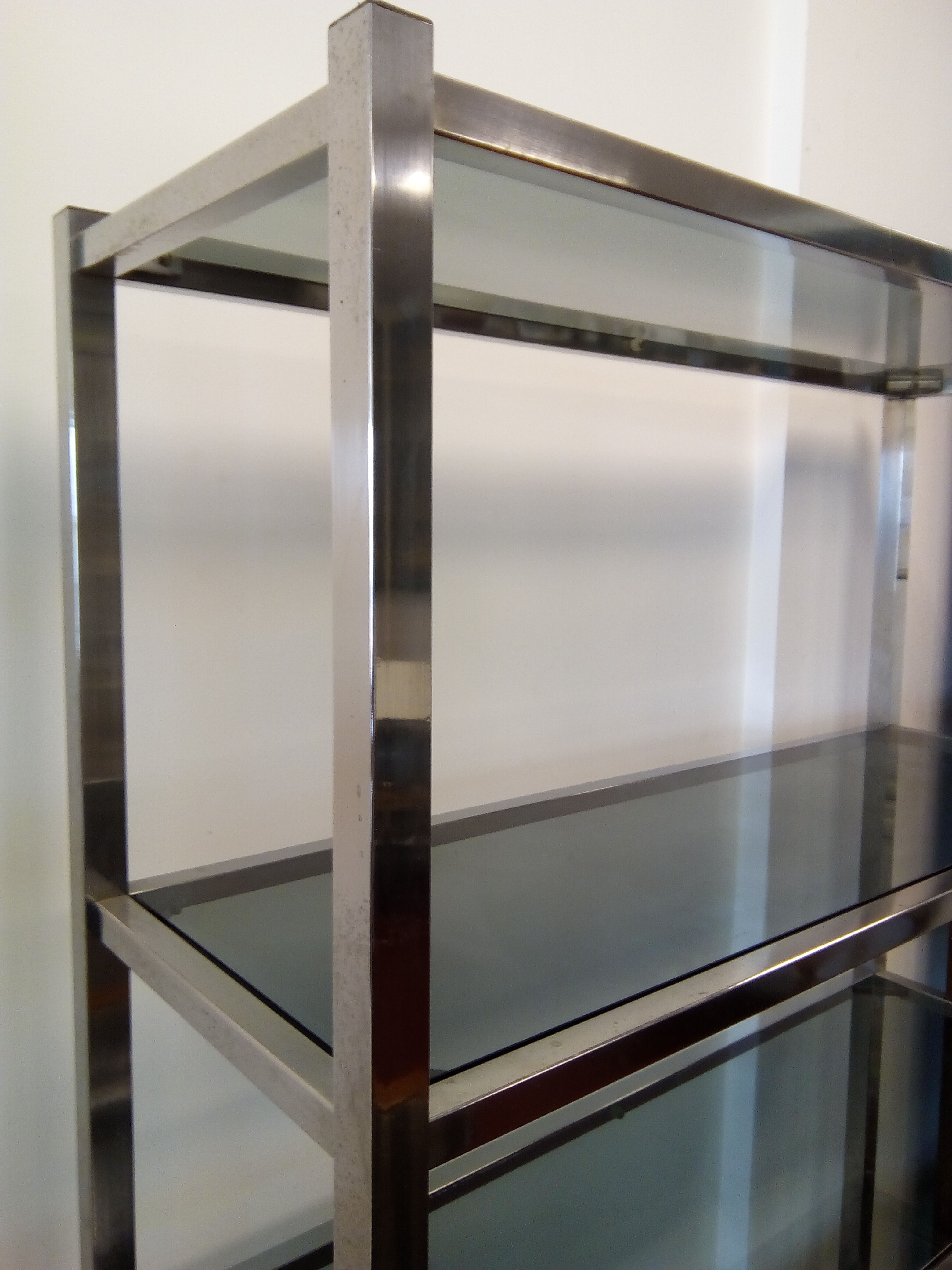 Glass metal shelf