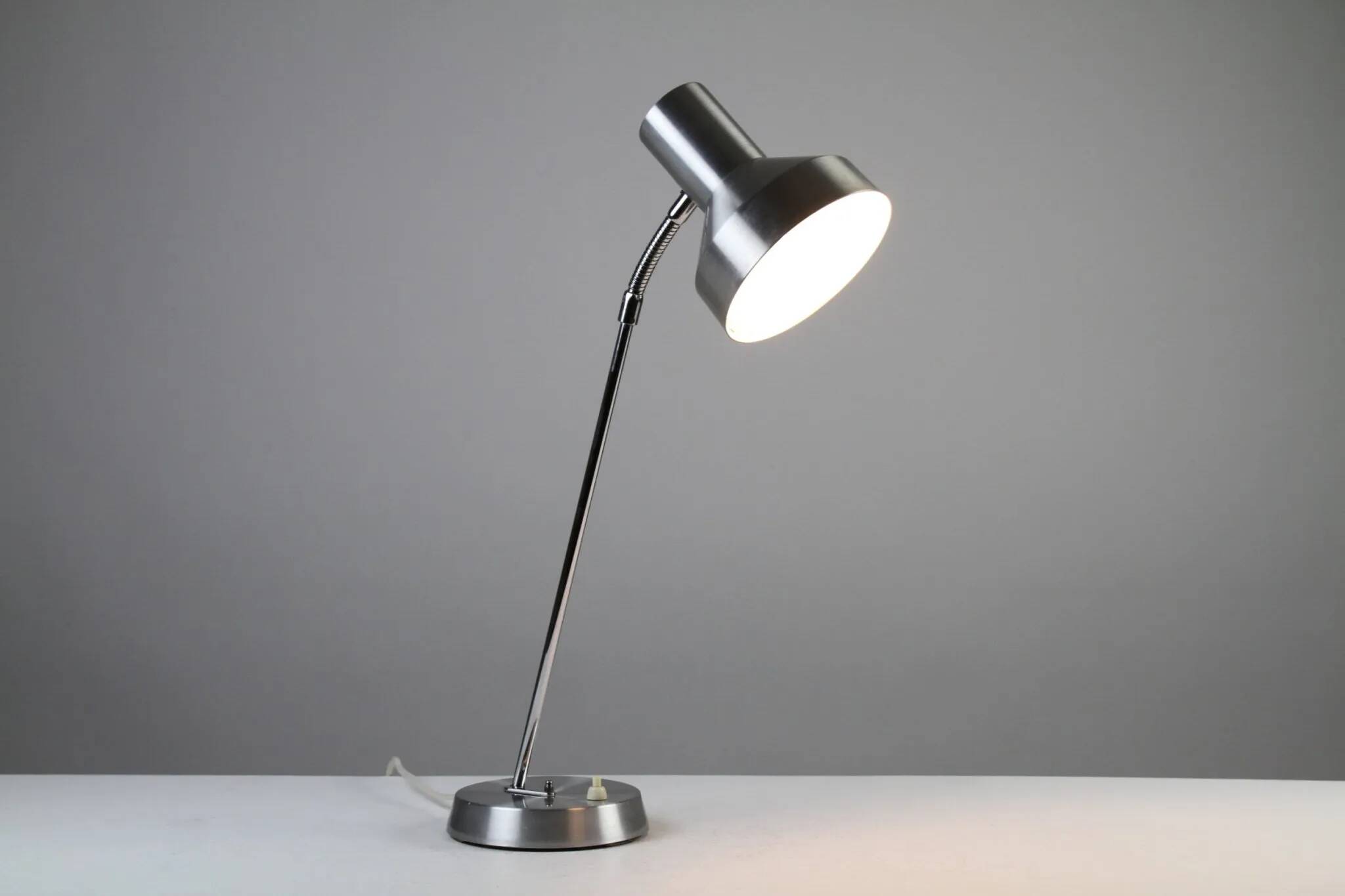 Eric Wärnå for EWÅ Armaturfabrik, Värnamo, Sweden — Model B-71 Desk Lamp, 1970s