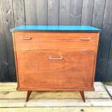 Meuble hi-fi compas