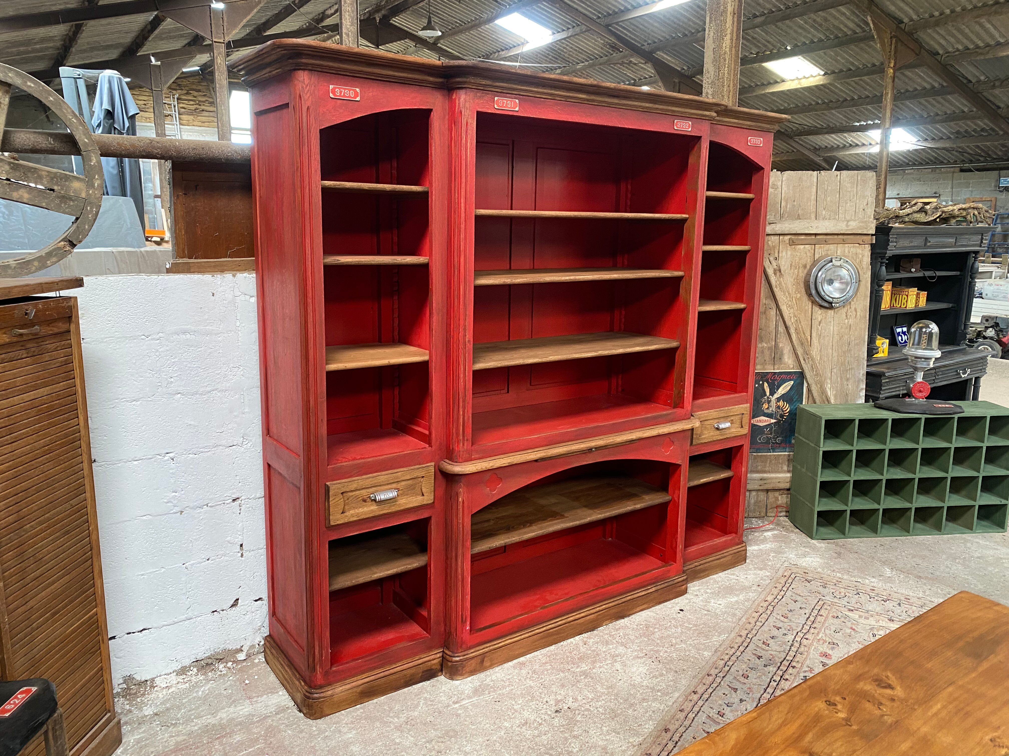 Meuble de magasin