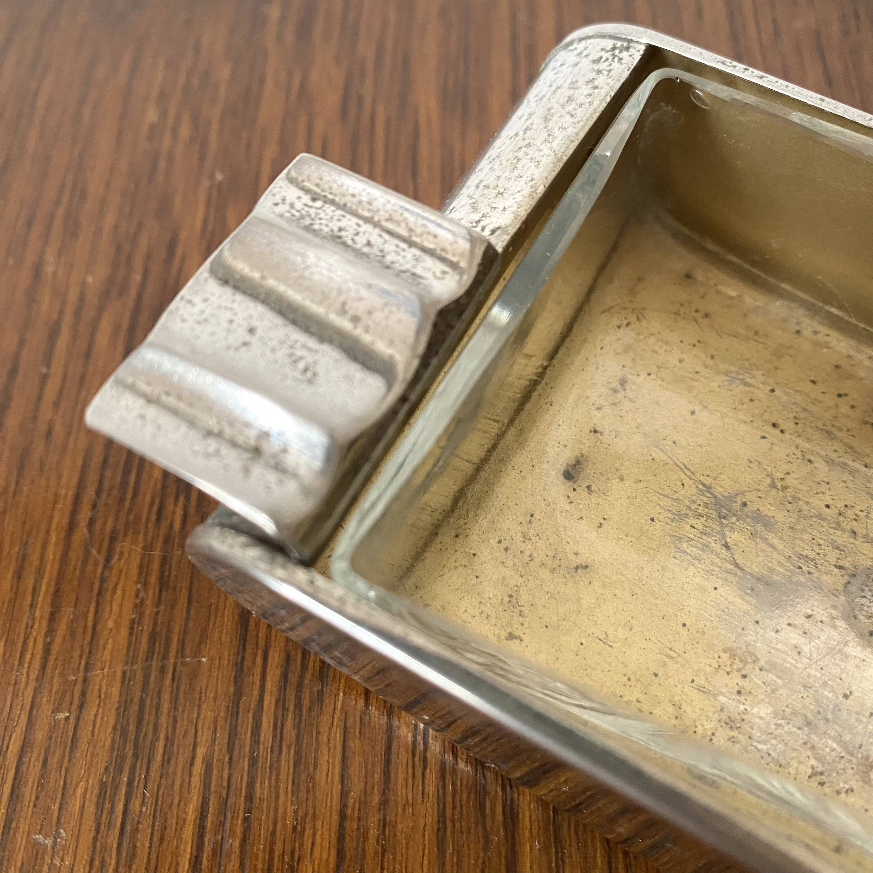 Art Deco ashtray in chromed metal and glass