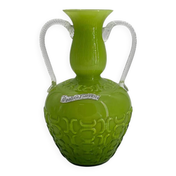 Opaline vase from the 1950s made in Italy by Opalina Fiorantina.