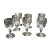 Suite de 7 verres a liqueur ou goutte en verre cisele art de la table
