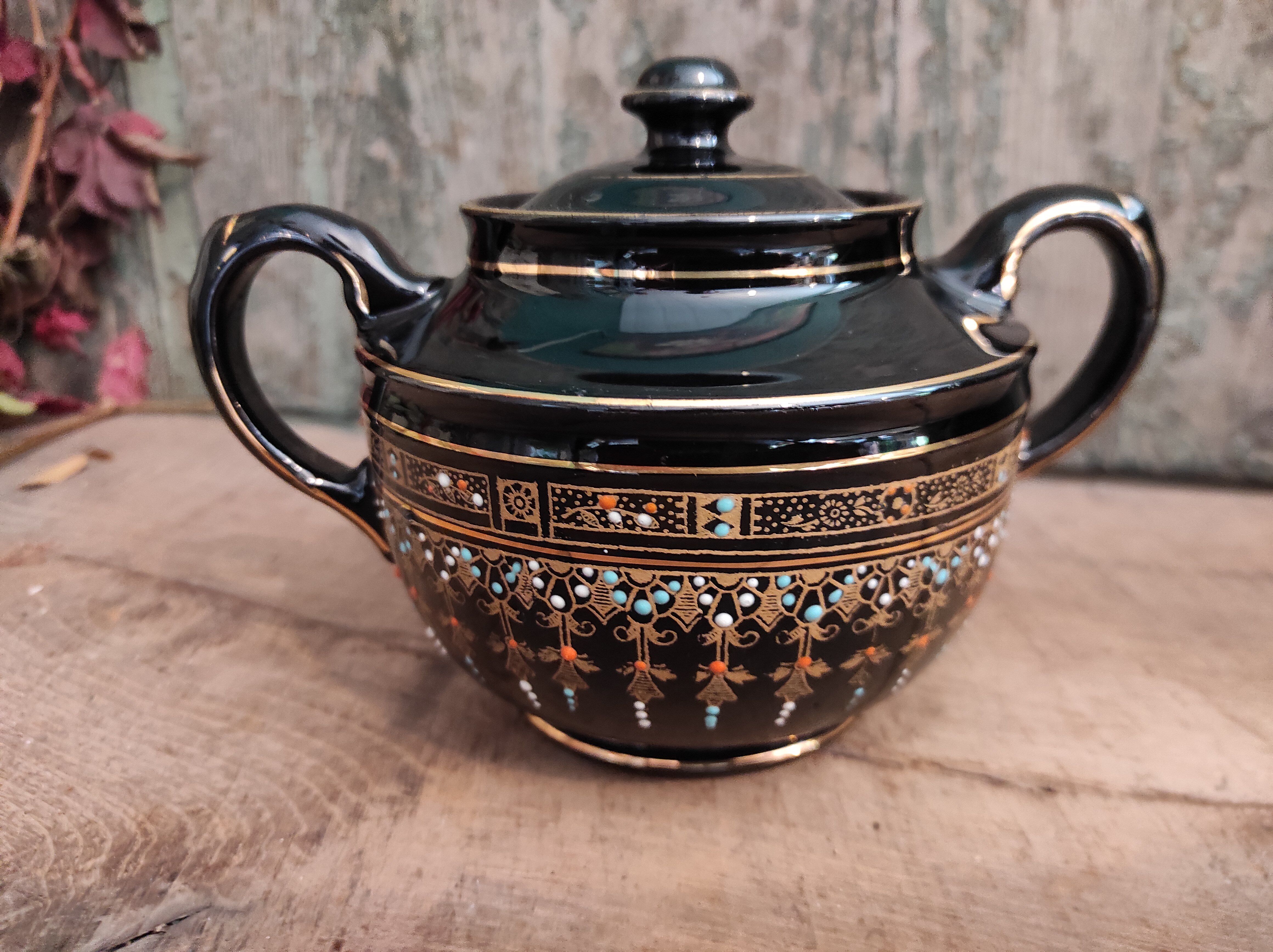 Vintage Gibson & Sons Ltd Victoria sugar bowl