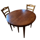 Extendable executive table in cherry wood