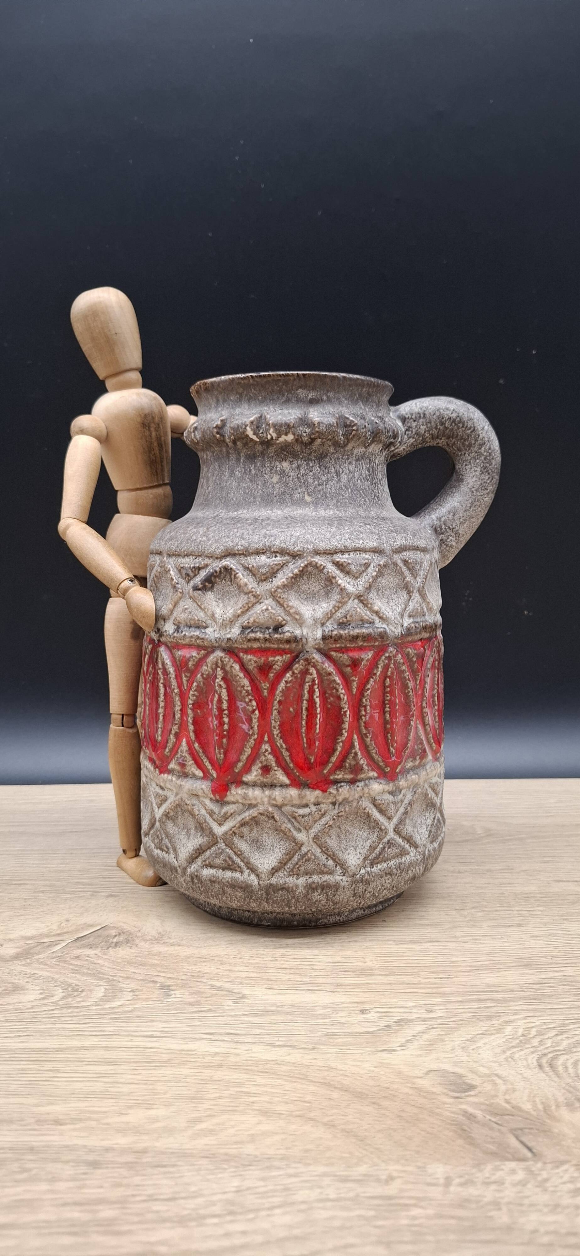 West Germany red vase 9325