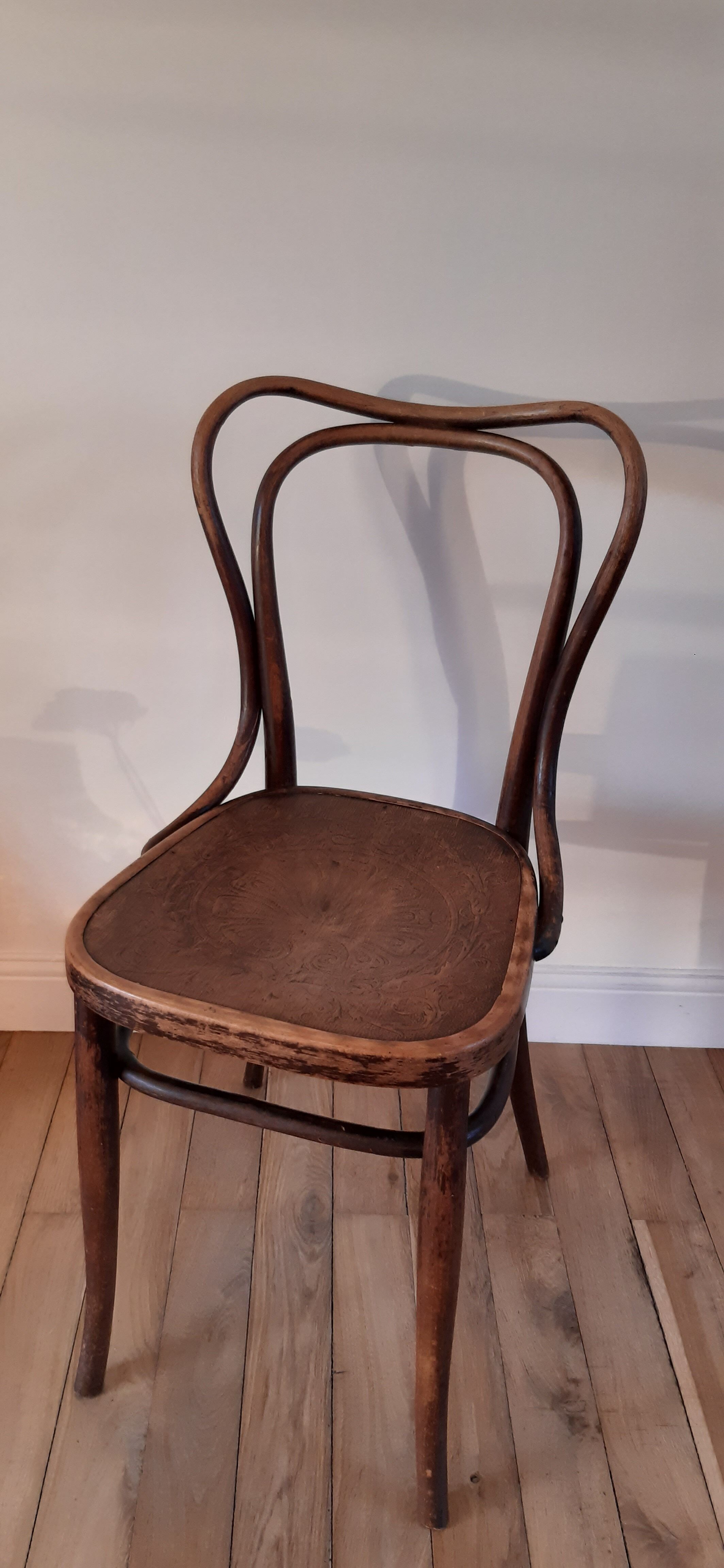 Chaise Jacob & Josef Kohn en bois courbé et gravé 1800