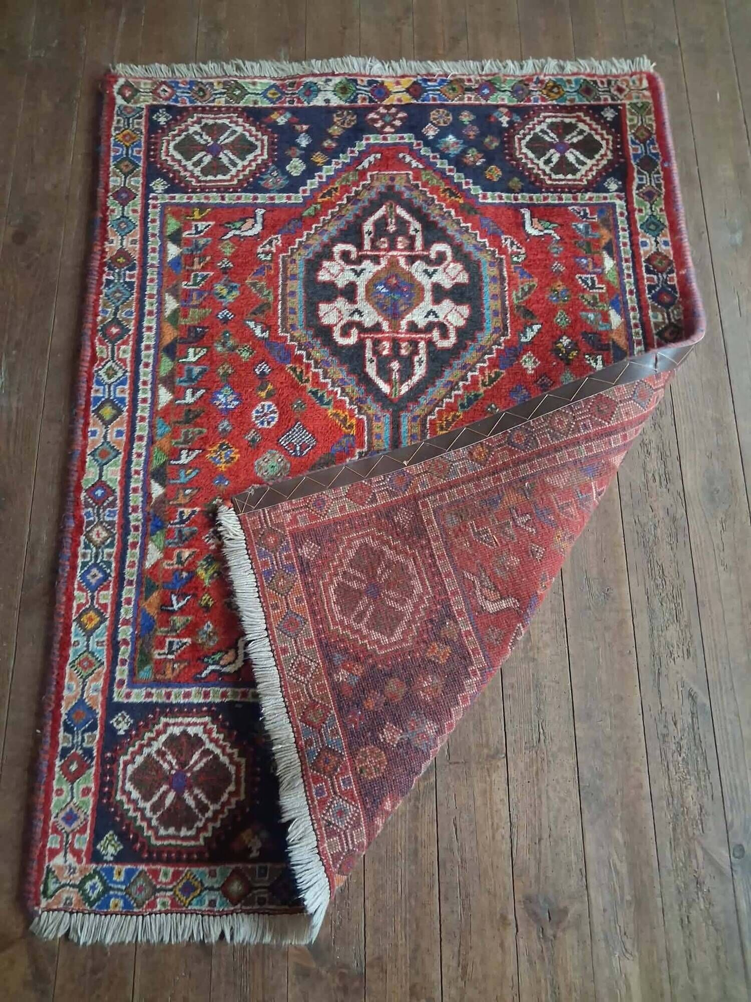 Handmade Persian Shiraz rug 155x115cm