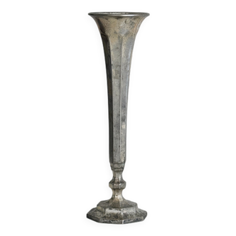 Single-flower vase