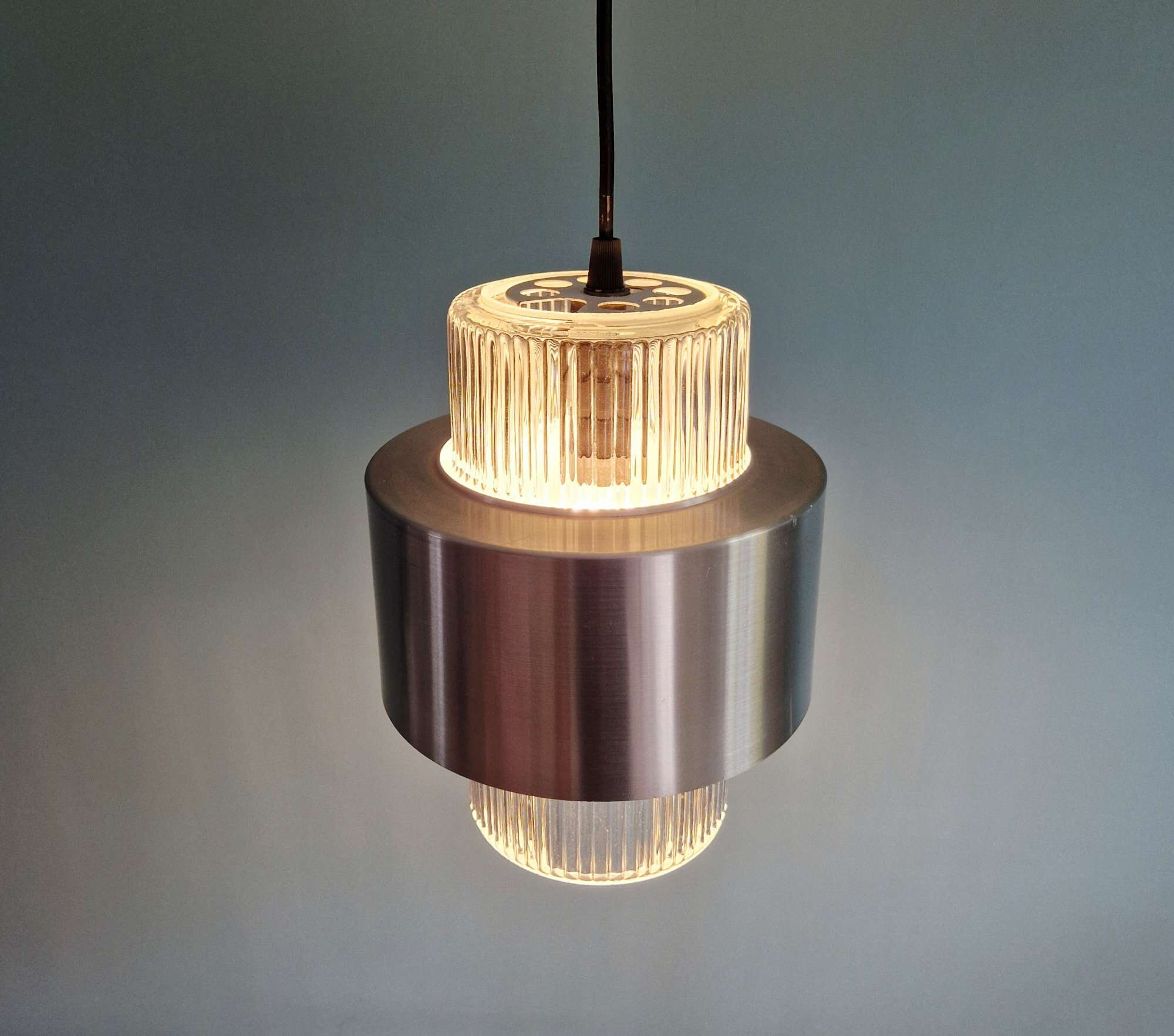 Scandinavian pendant light in grooved transparent glass and brushed aluminum, 1960