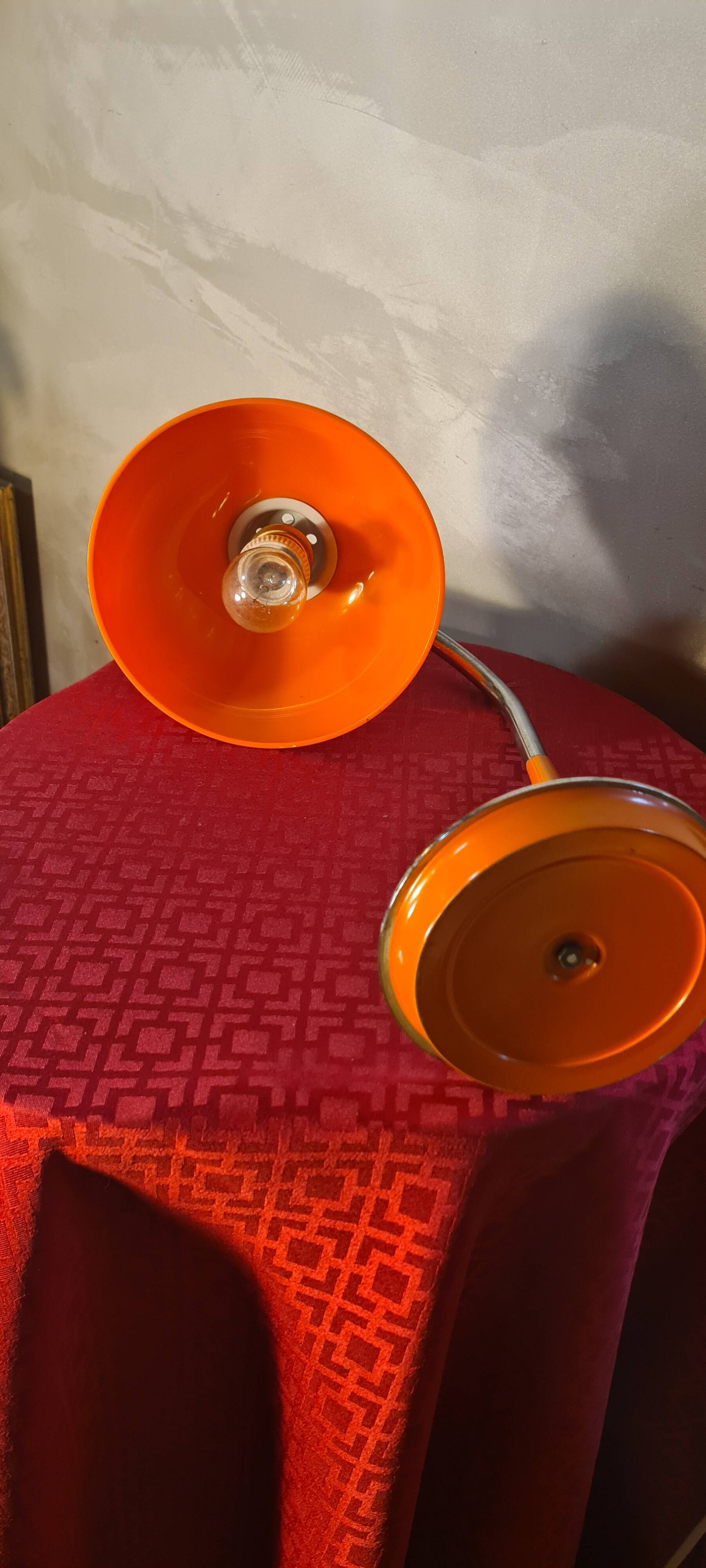 1970s chrome and acrylic desk lamp 40x27elec inter button