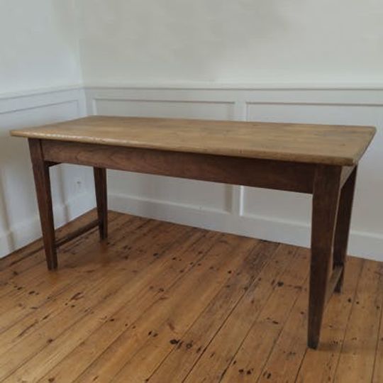 TABLE DE FERME