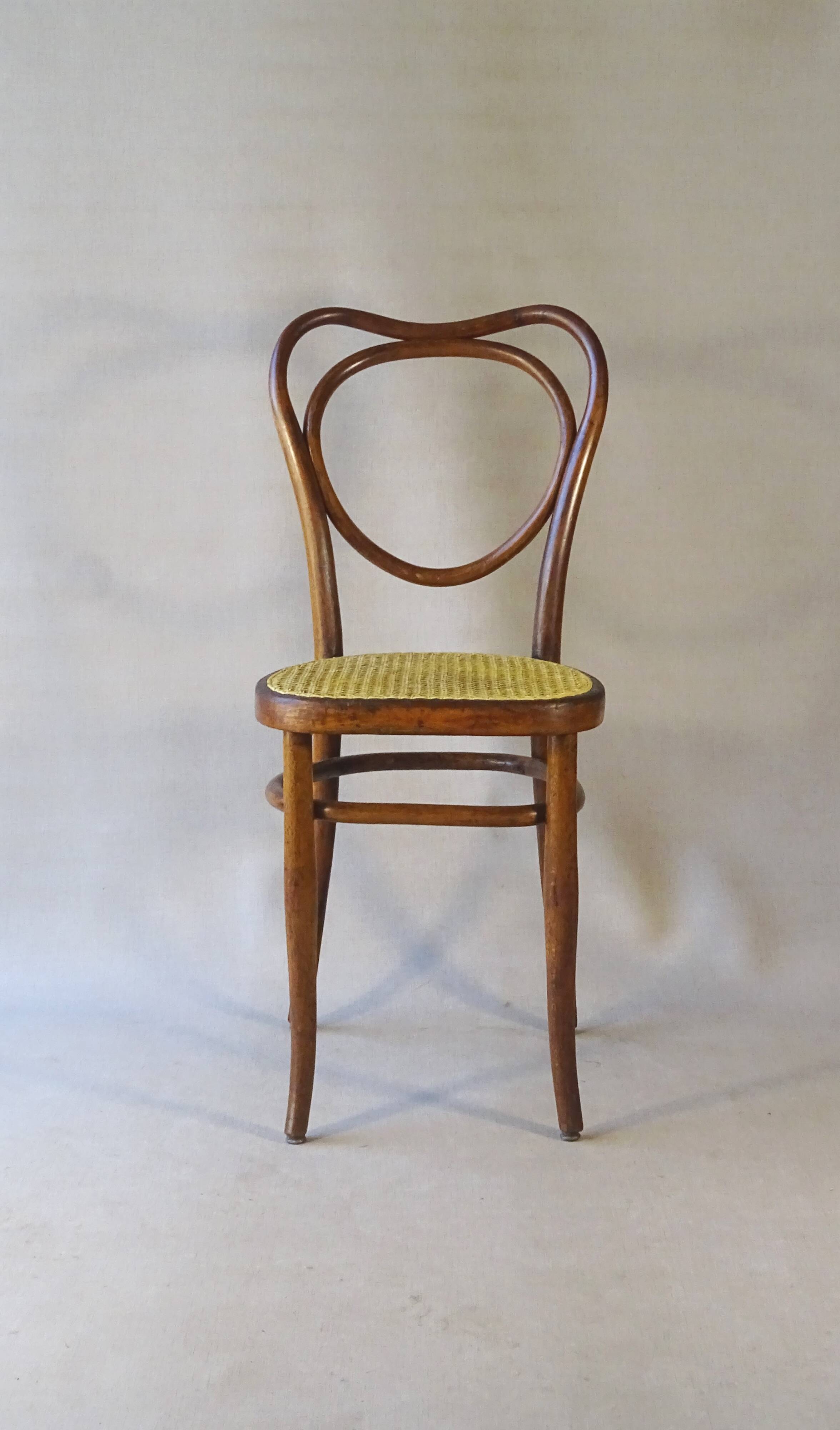 Fake pair of caned bistro chairs, Kohn and Mundus, circa 1910 - no Thonet.