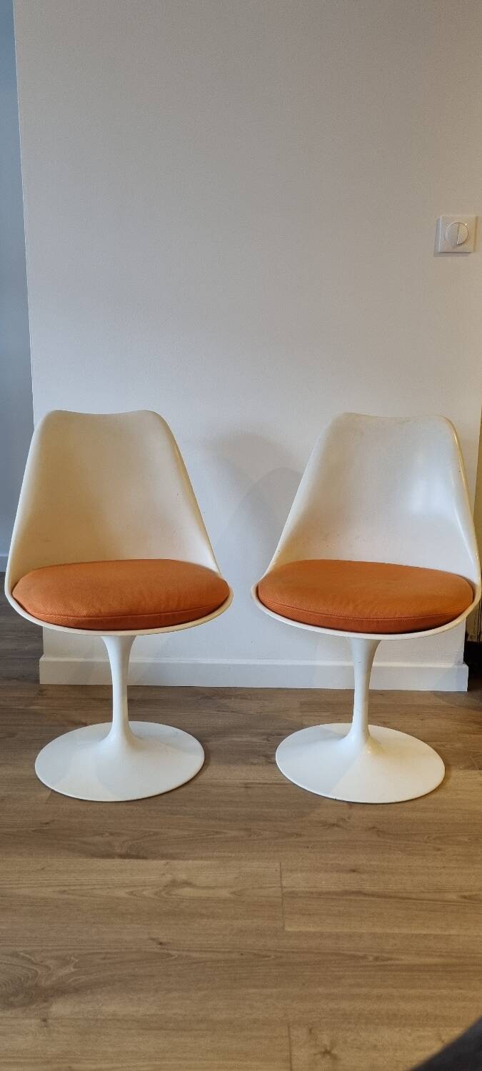 Chaises saarinen edition knoll tulipe