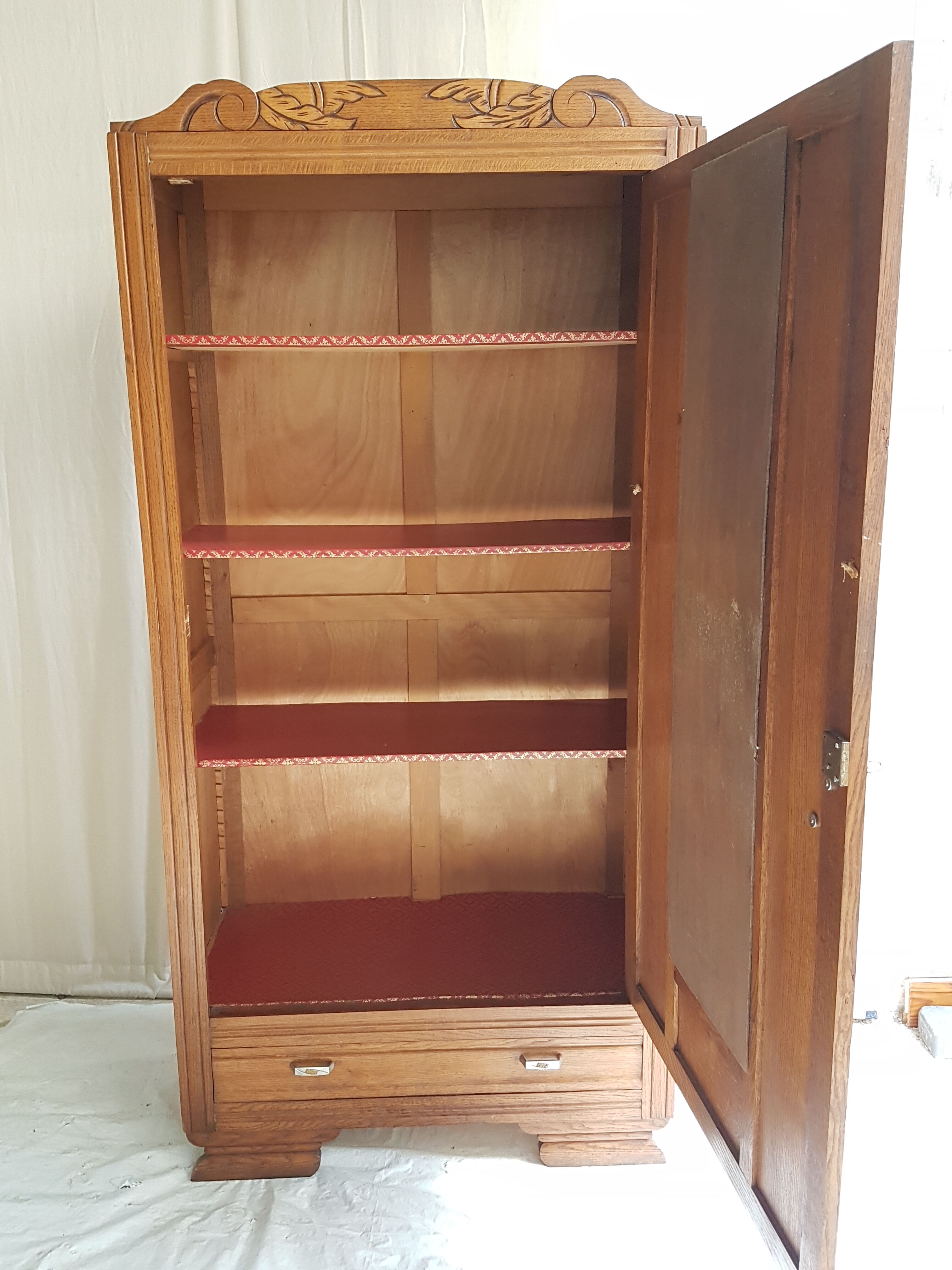 Vintage wardrobe with 1 door for years 50