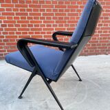 set of 2 Repose armchairs by Friso Kramer for Ahrend de Cirkel