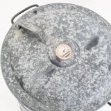 Seau à conserves vintage en zinc. Utilisable comme corbeille à papier. 40s