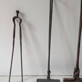 Set of antique fireplace accessories + 2 wrought iron waffle makers