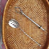 Ice bucket tray with pliers or spoon