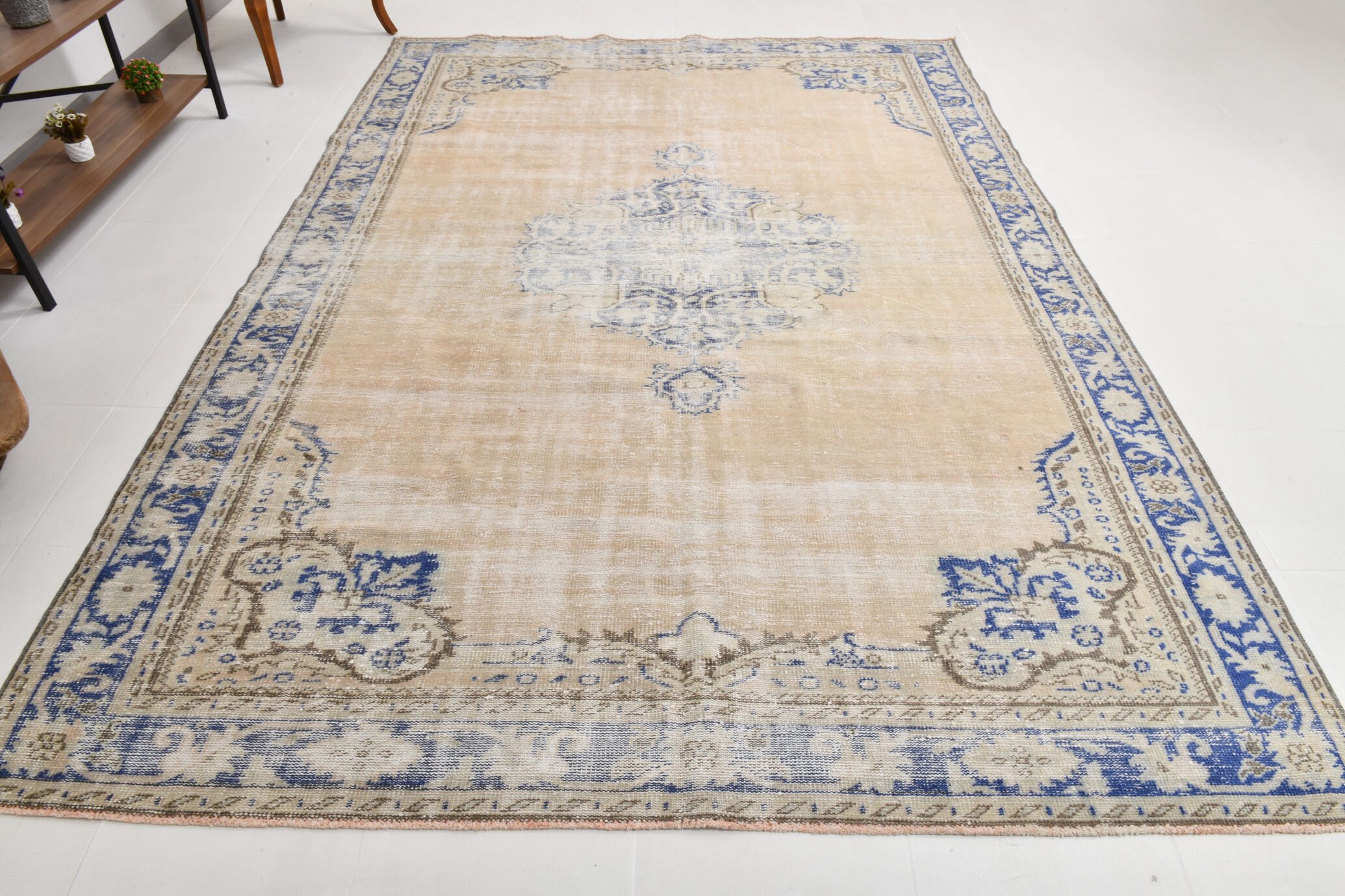 Madallion rug 225x321cm