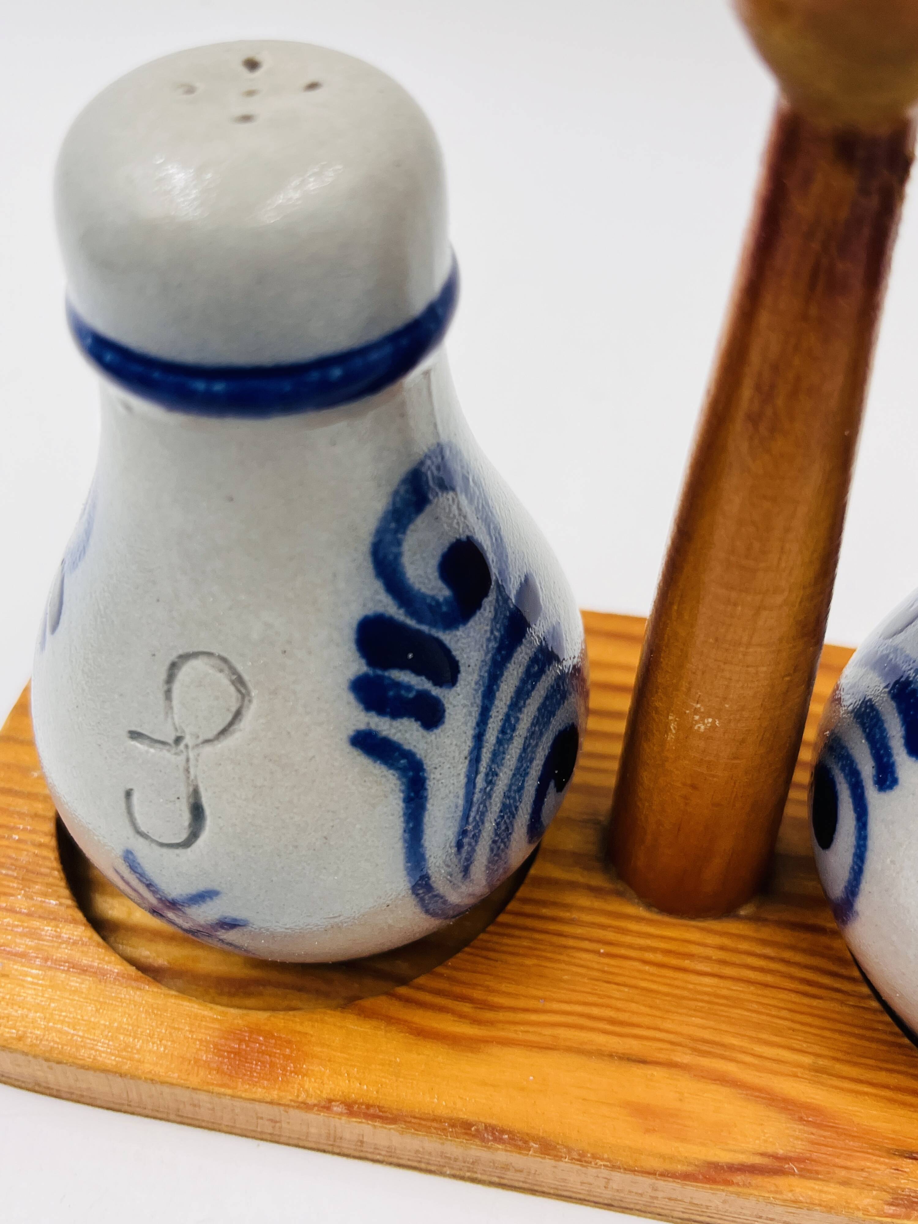 Alsatian stoneware pepper and salt set