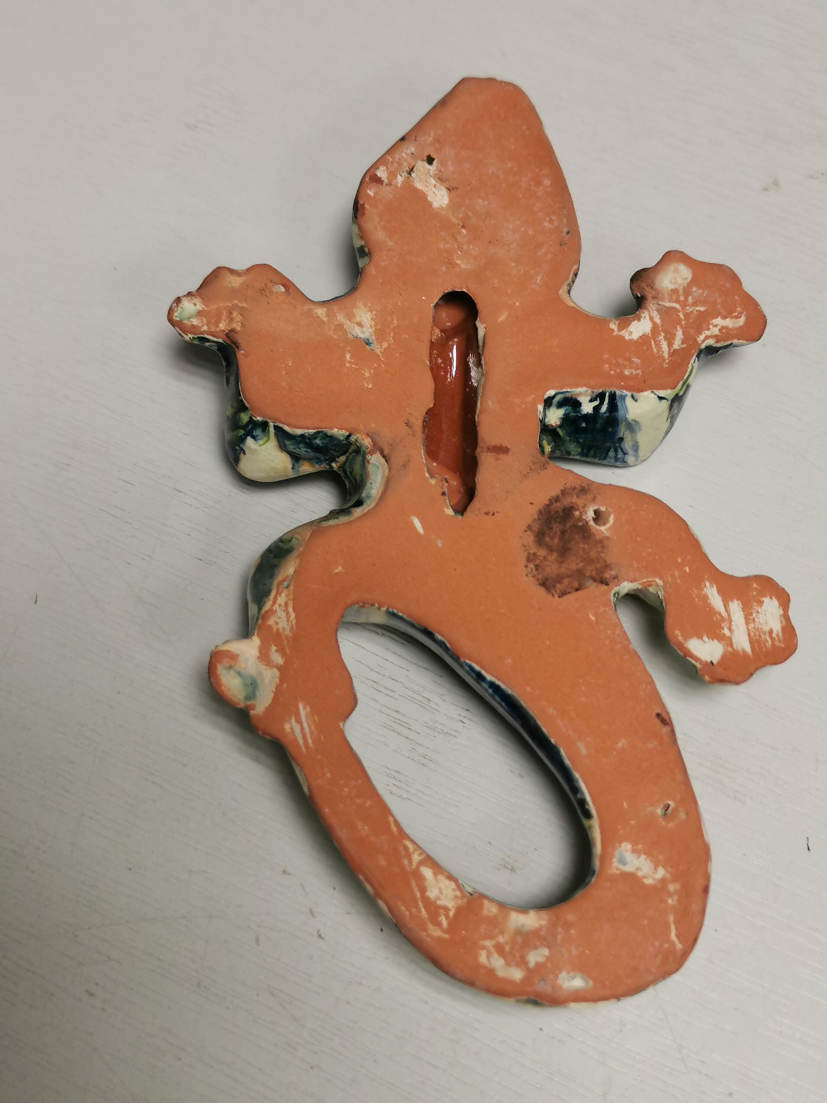 Set of 2 enamelled terracotta lizards, vintage wall decor