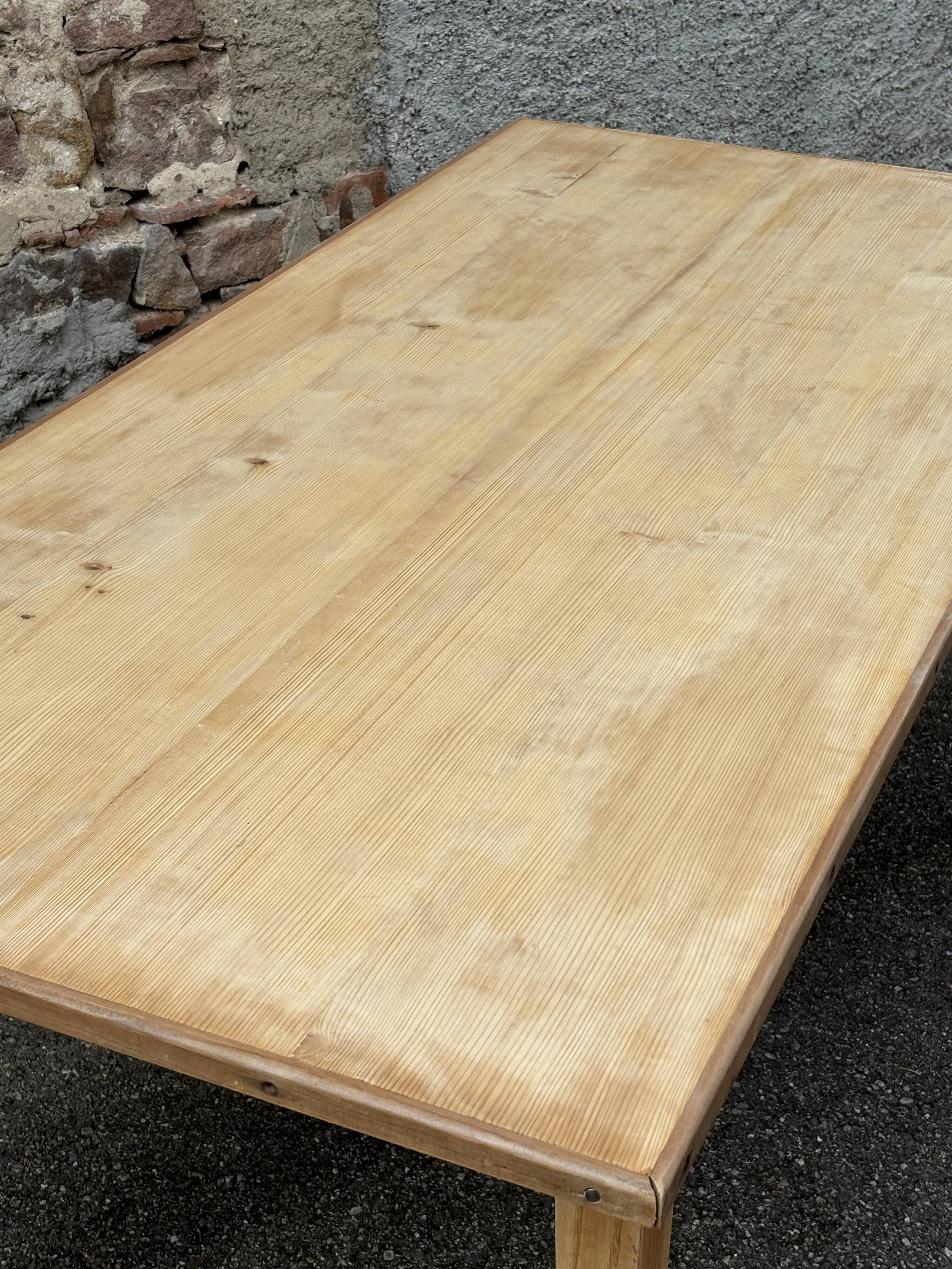 Raw fir farmhouse table
