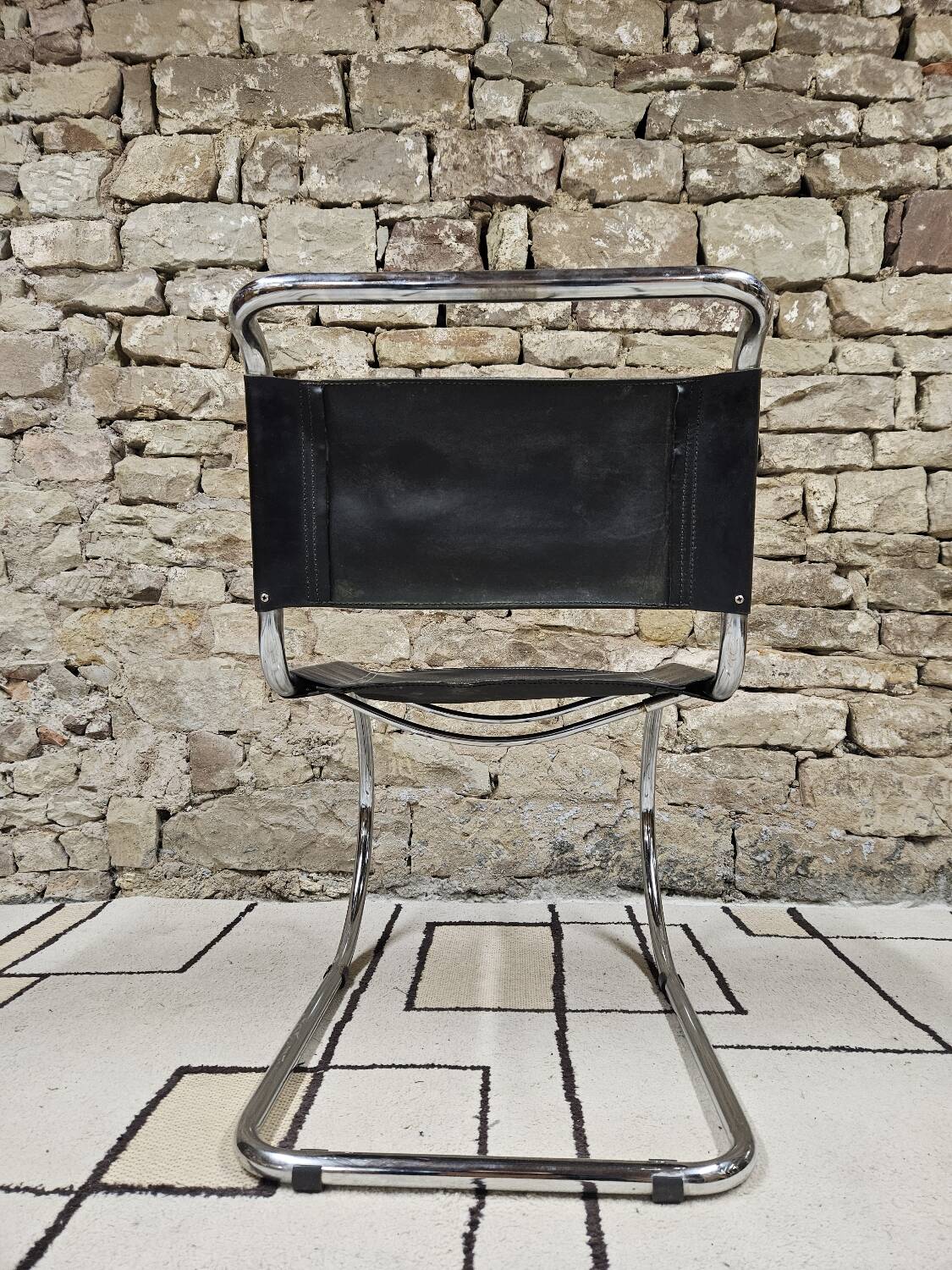 MR10 chair by Ludwig Mies van der Rohe