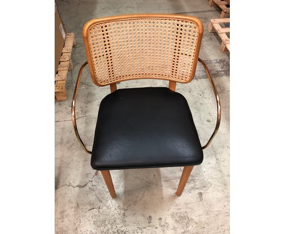 Lot of 6 light wood canning chairs, black leather with armrests