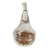 Pear-shaped bombonniere