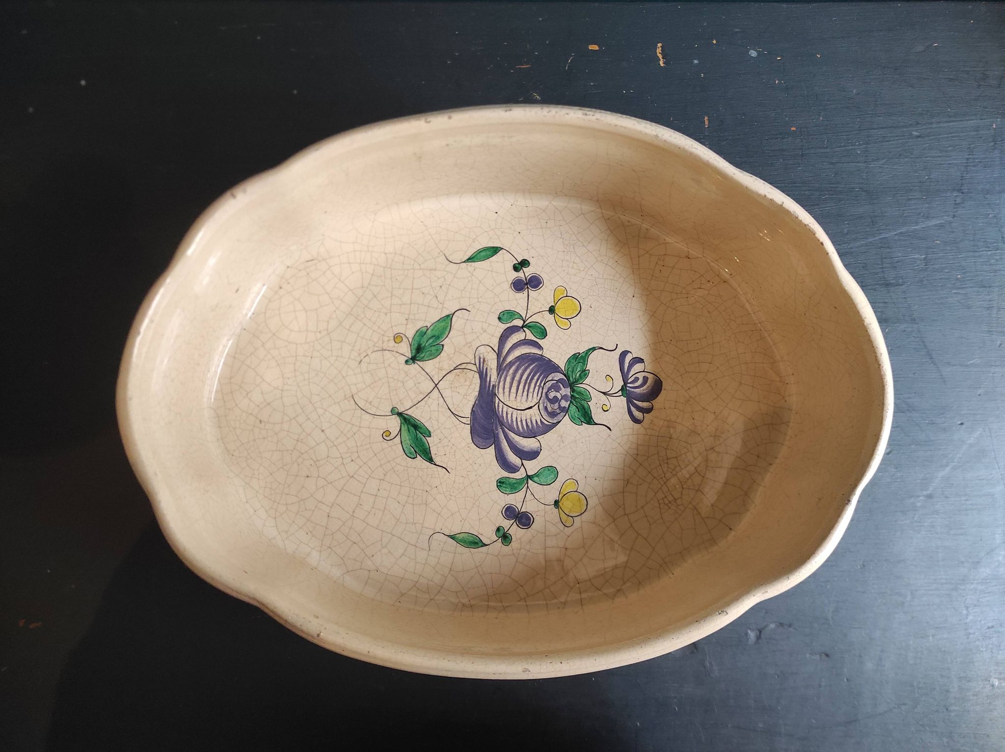 Antique serving plate, or "jardinière" from the faience of La Rochelle, 18th